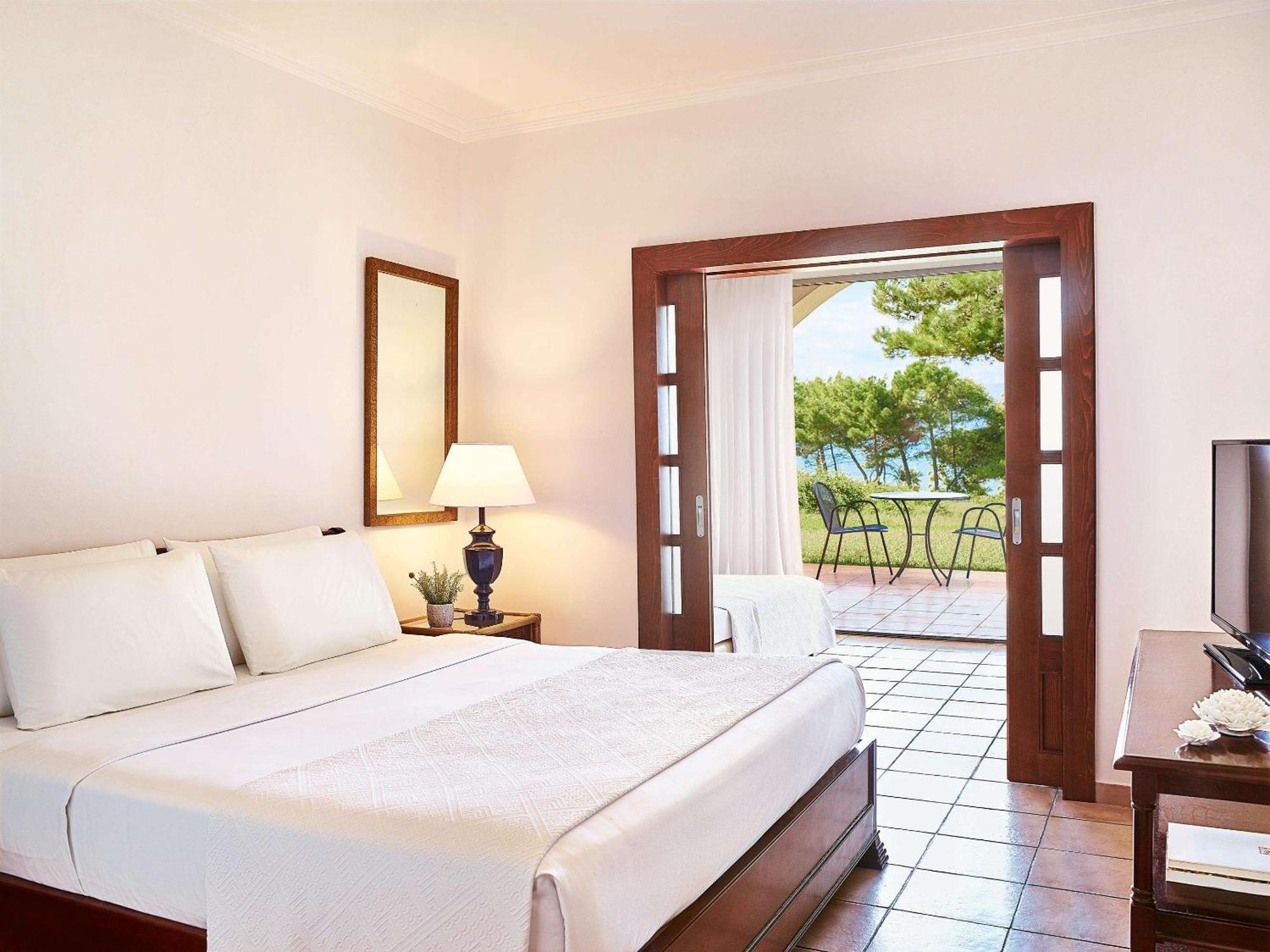 Grecotel Luxme Oasis At Riviera Olympia & Aqua Park Loutra Killinis Exterior foto
